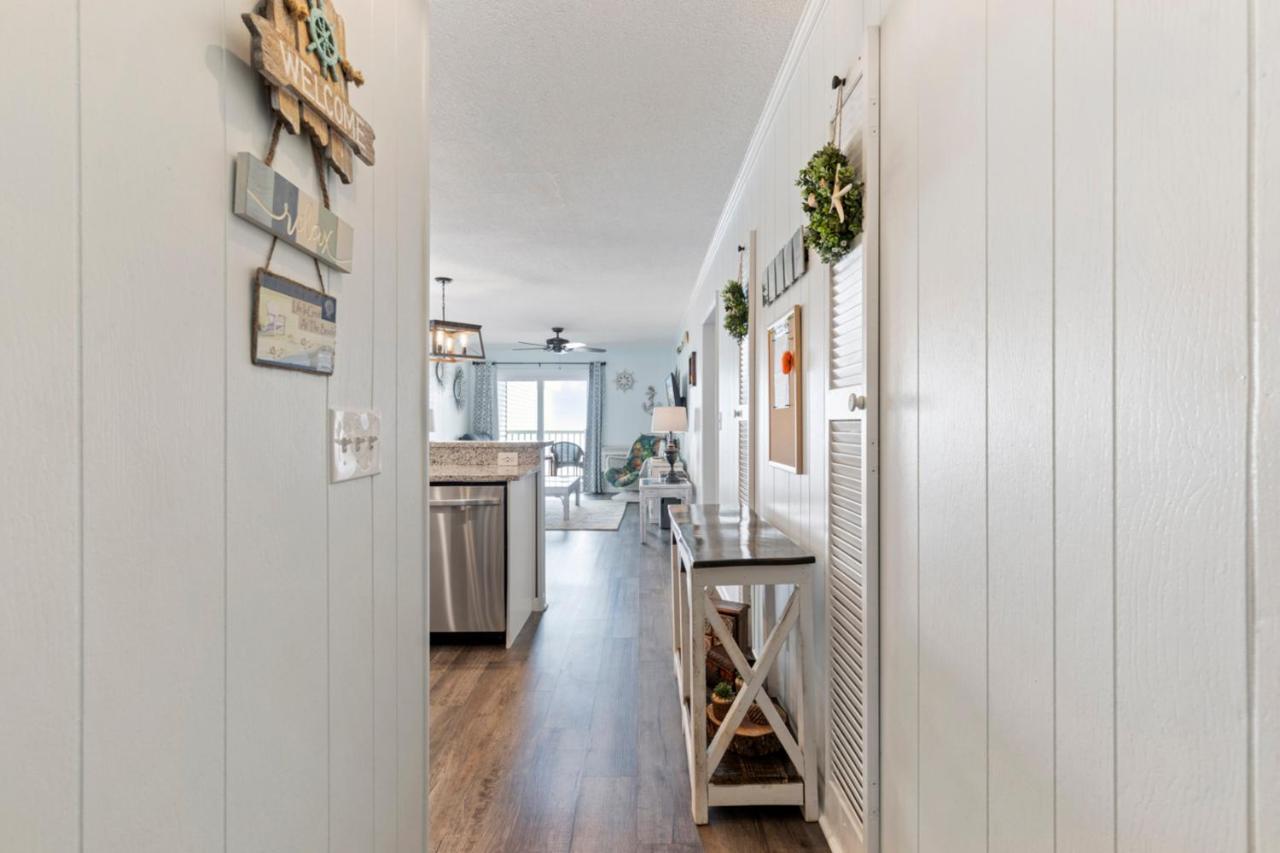 Bright And Sunny Condo With Stunning Oceanfront Миртъл Бийч Екстериор снимка