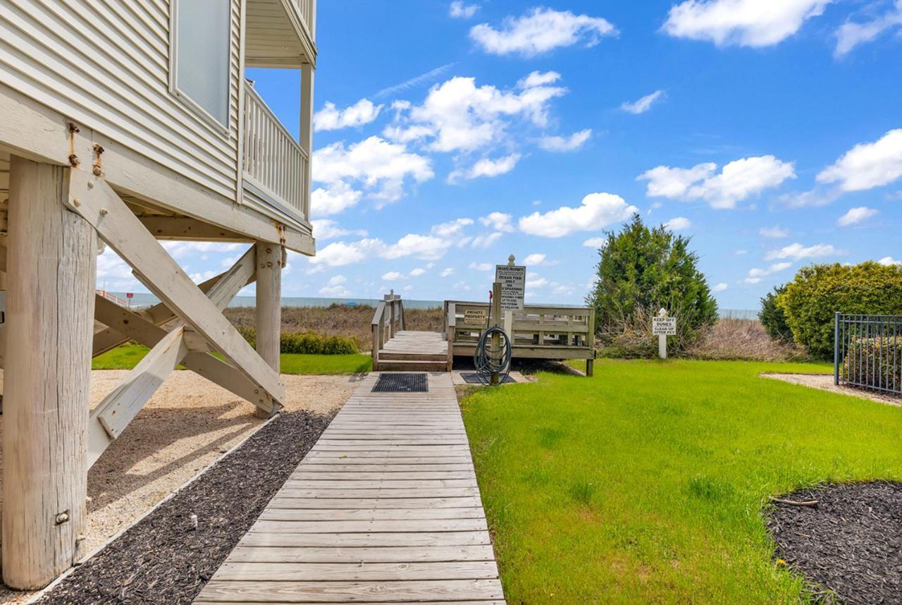 Bright And Sunny Condo With Stunning Oceanfront Миртъл Бийч Екстериор снимка